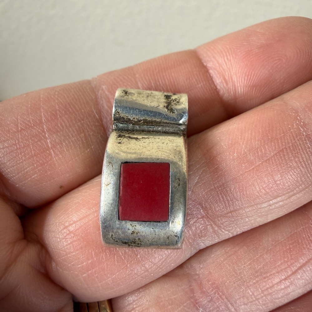 Silver‎ Pendant with Red Turquoise